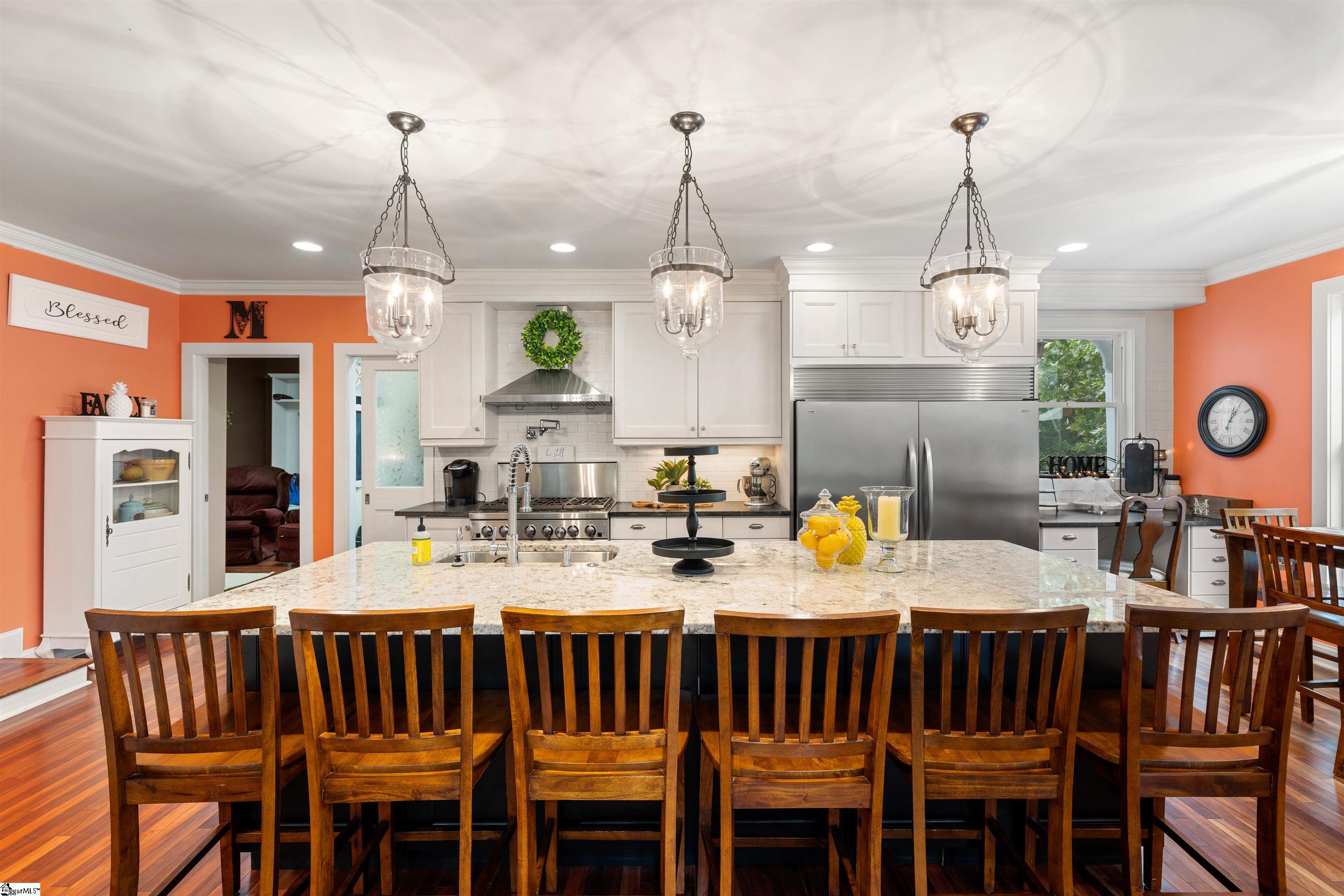 135 James Road Campobello, SC 29322 - Photo 11 of 36