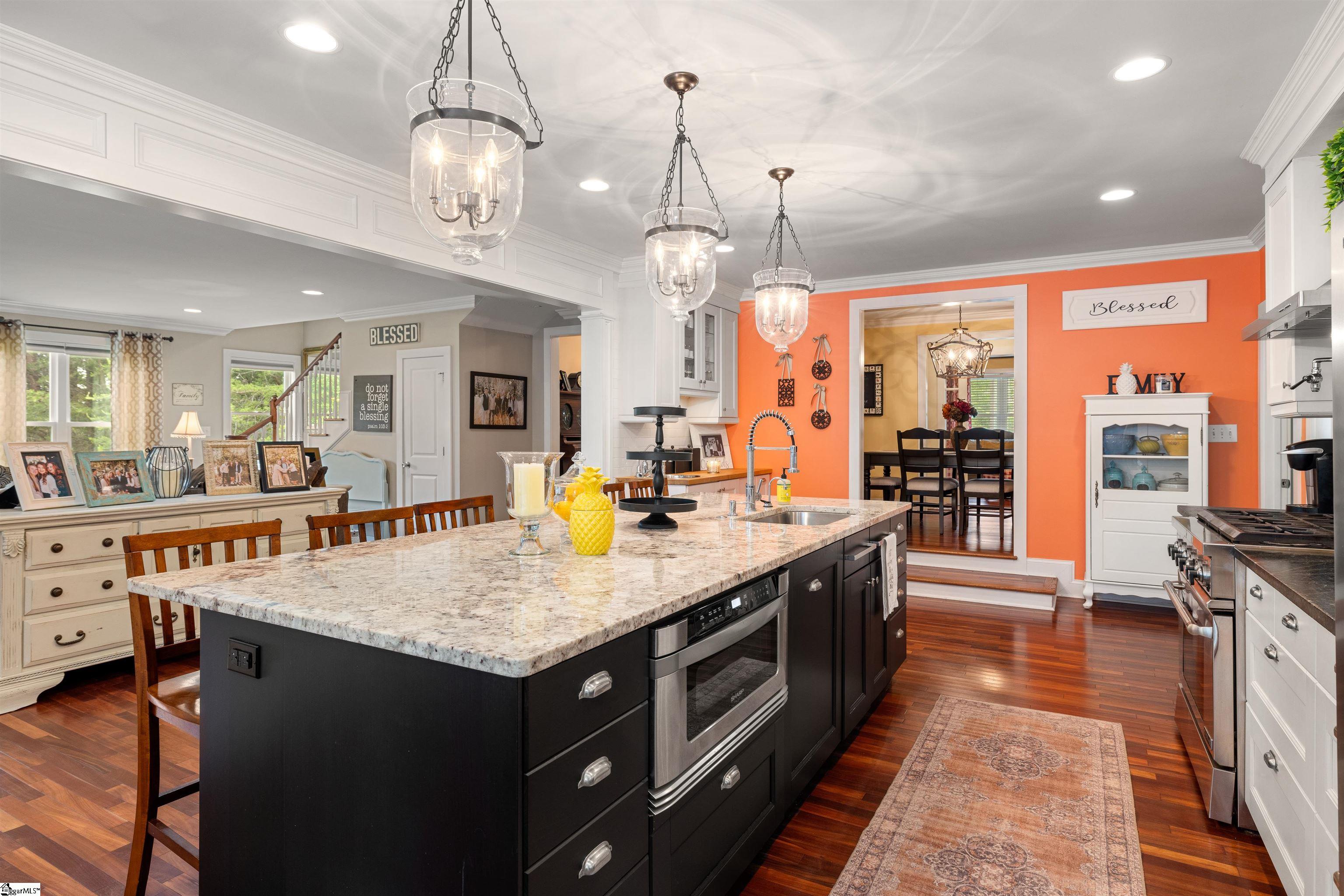 135 James Road Campobello, SC 29322 - Photo 3 of 36