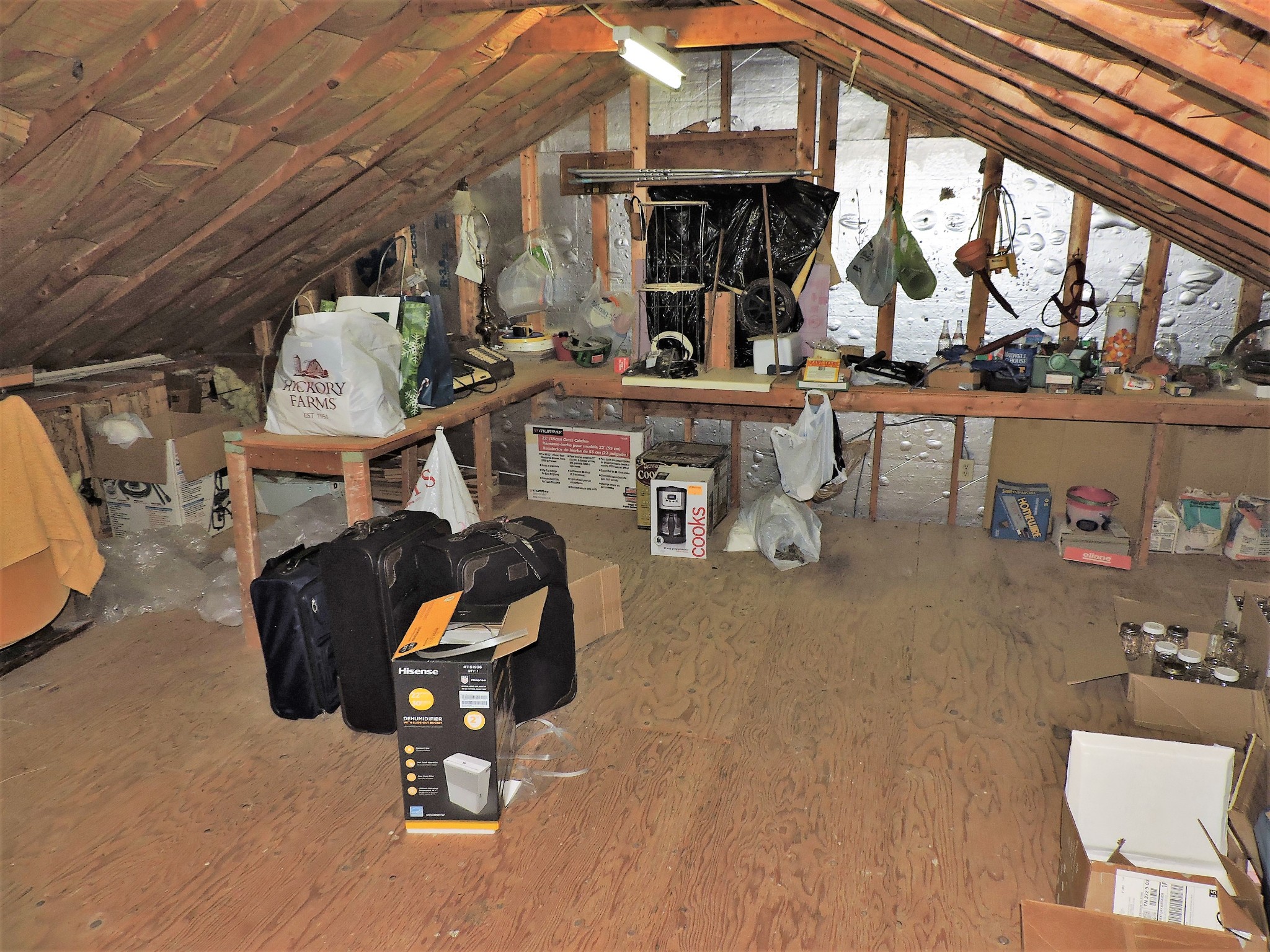 3581 Franklin Road Lebanon, TN 37090 - Photo 42 of 42 a view of store room with furniture