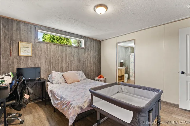 $165,000 | 165 North 4th Street, Scottsburg, IN 47170