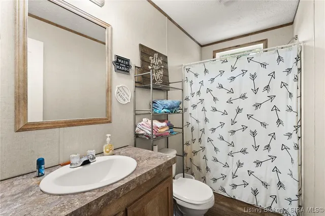 $165,000 | 165 North 4th Street, Scottsburg, IN 47170