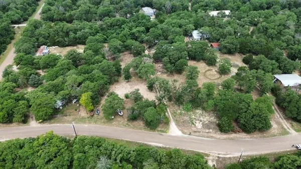 $325,000 | 647 Hidden Oaks Drive, Elgin, TX 78621