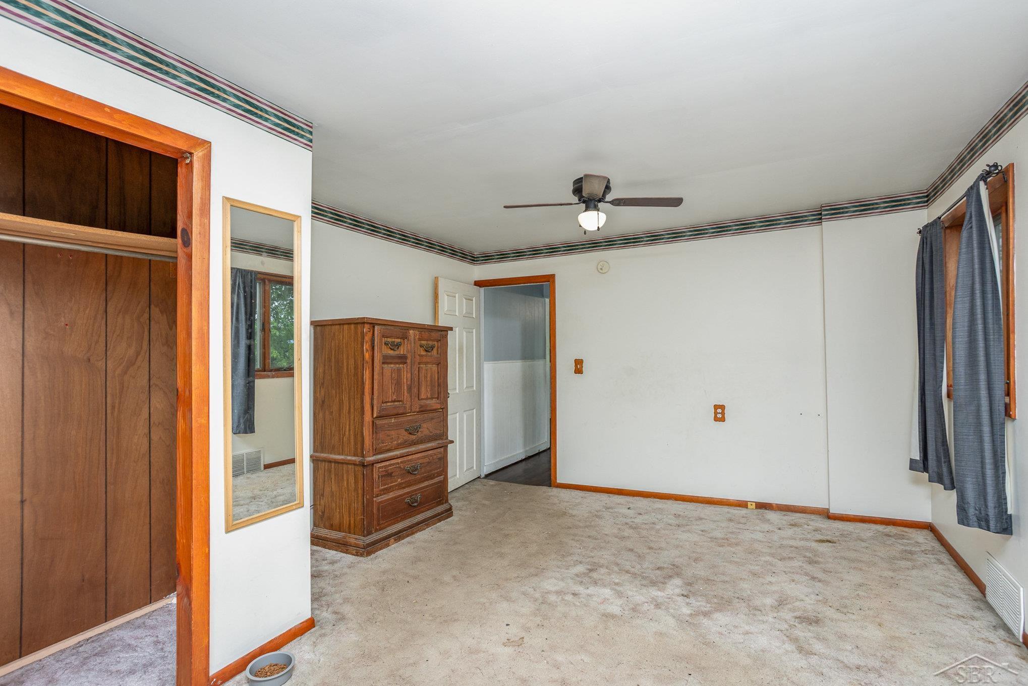 2973 West Brewer Road Owosso, MI 48867 - Photo 10 of 16 50180977-e31ae9e1-6a10-4ff8-ab9b-deda4bbc8eee.JPG