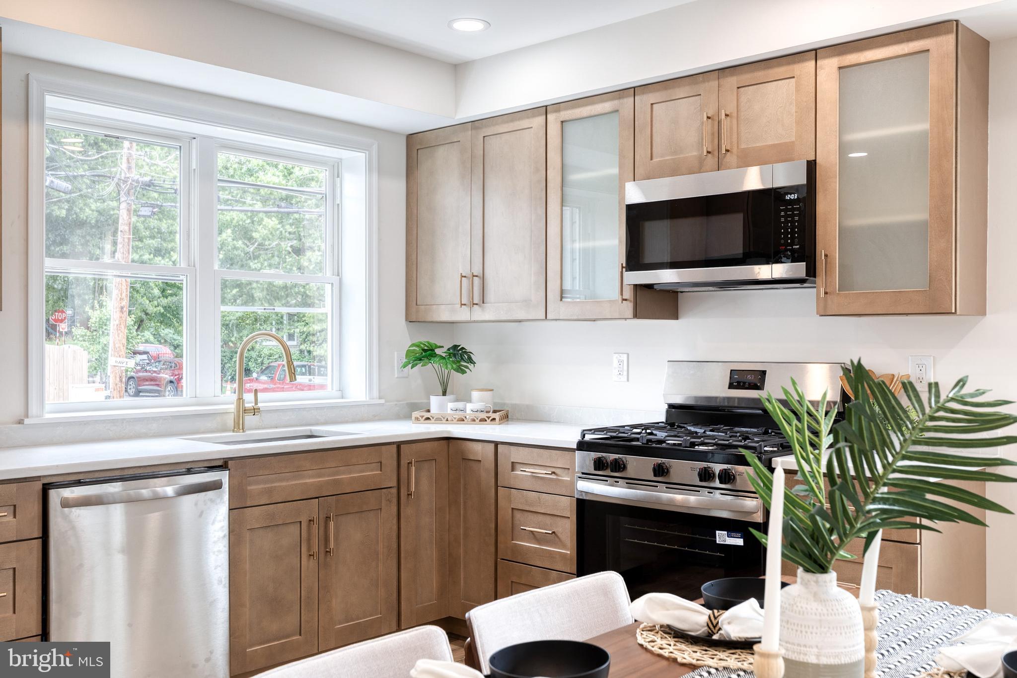 6854 Dunbar Road Baltimore, MD 21222 - Photo 13 of 35