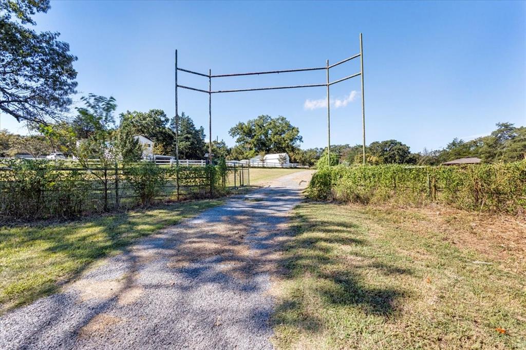 21 Chaparral Estates Drive Denison, TX 75021 - Photo 32 of 37