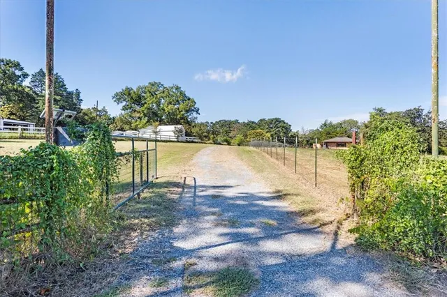 $345,000 | 21 Chaparral Estates Drive, Denison, TX 75021