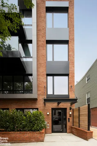 a view of a entryway of the house