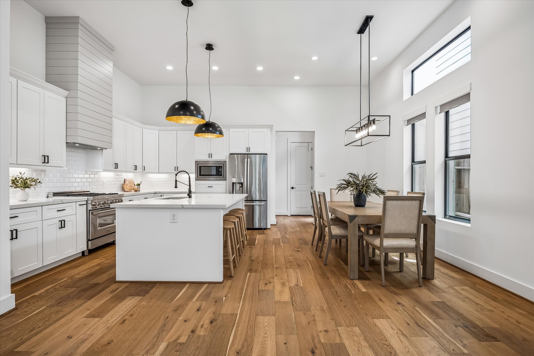 938 Alexander Street Houston, TX 77008 - Photo 12 of 30 Gallery Image 12