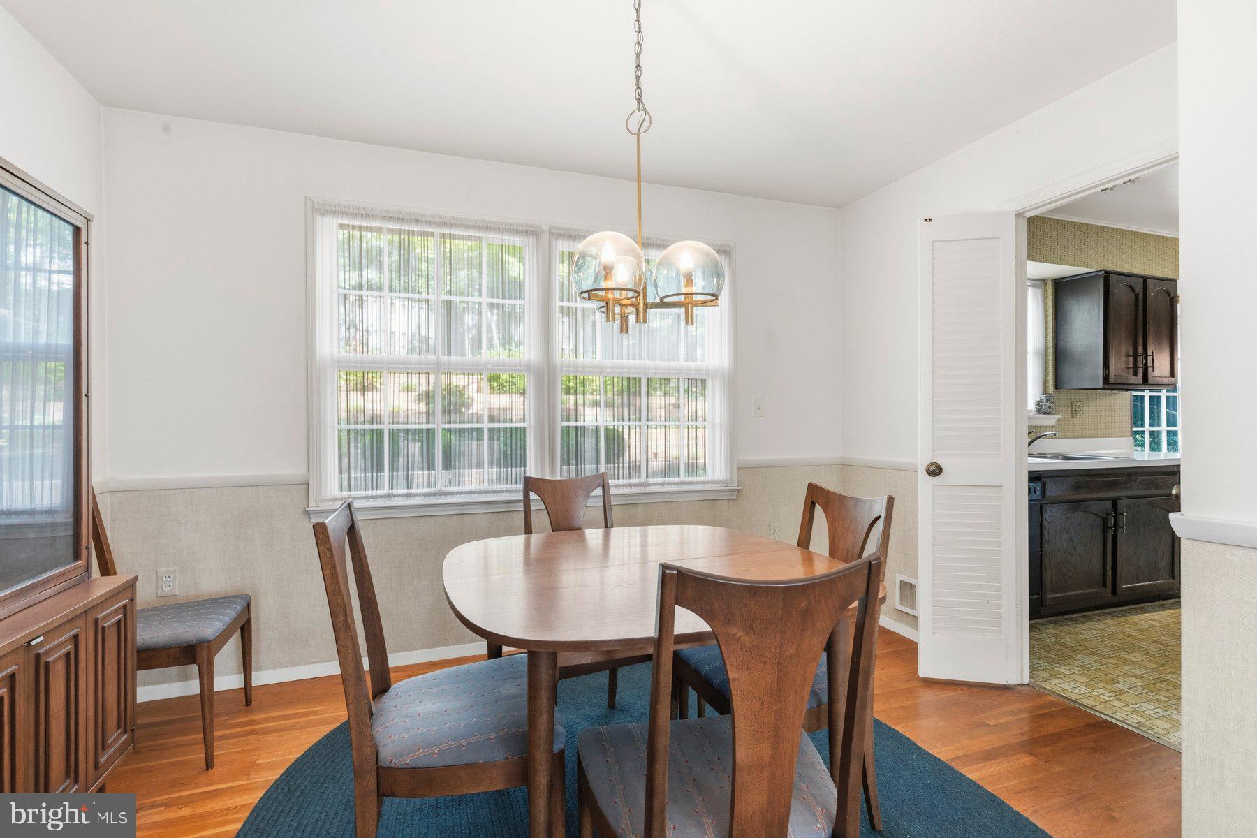 8402 Margo Road Lanham, MD 20706 - Photo 9 of 35 Dining room