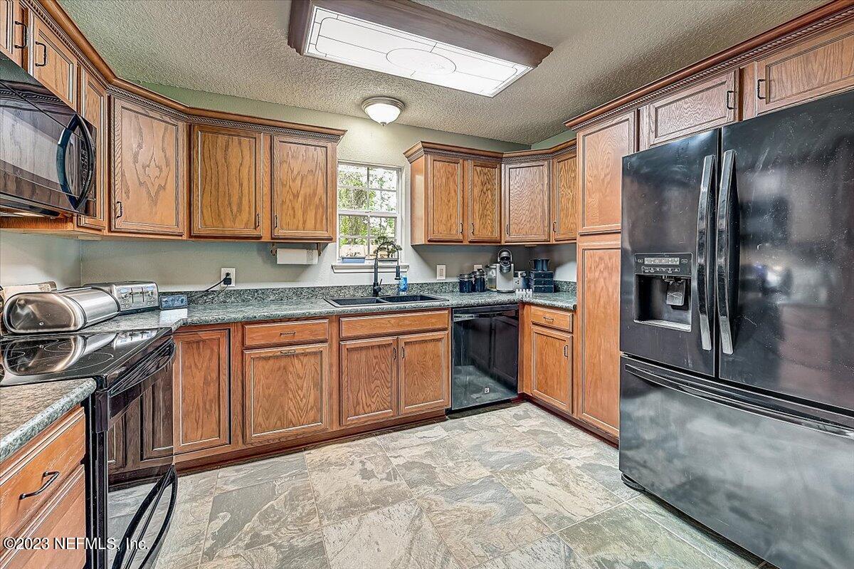 7397 Juniper Road Macclenny, FL 32063 - Photo 18 of 52 KITCHEN