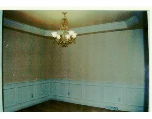 165 Warren Road Warrendale, PA 15086 - Photo 5 of 8 Gallery Image 5