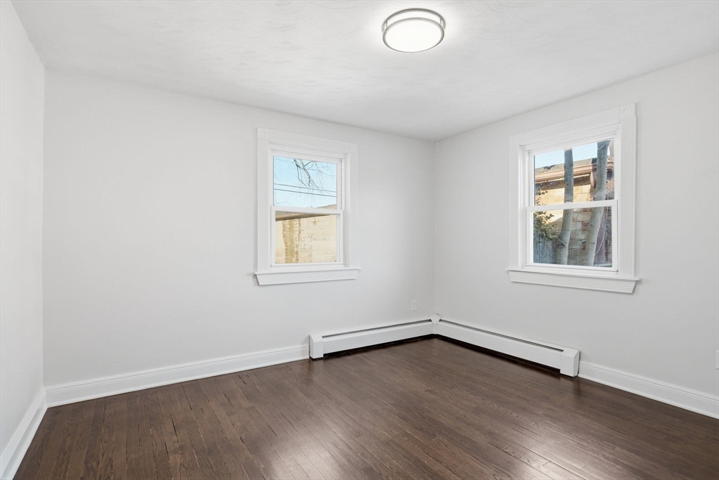 34 Elsie Street Springfield, MA 01109 - Photo 14 of 24 Gallery Image 14