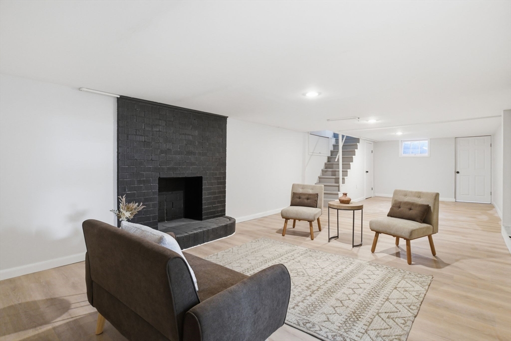 34 Elsie Street Springfield, MA 01109 - Photo 19 of 24 Gallery Image 19