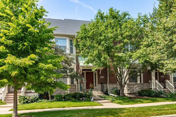 $769,000 | 2460 Violet Street, Glenview, IL 60026