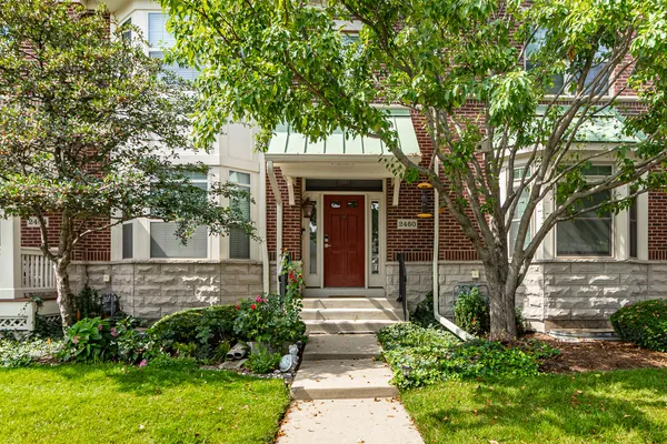 $769,000 | 2460 Violet Street, Glenview, IL 60026