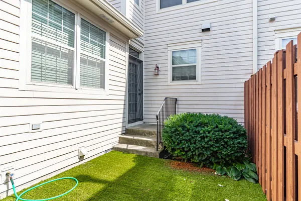 $769,000 | 2460 Violet Street, Glenview, IL 60026