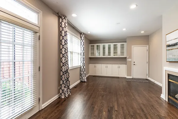 $769,000 | 2460 Violet Street, Glenview, IL 60026