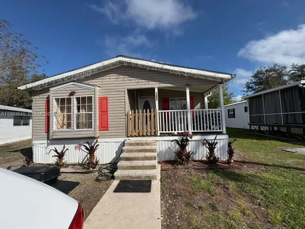 $75,000 | 6555 Old Lake Wilson Road, Unit 100, Davenport, FL 33896