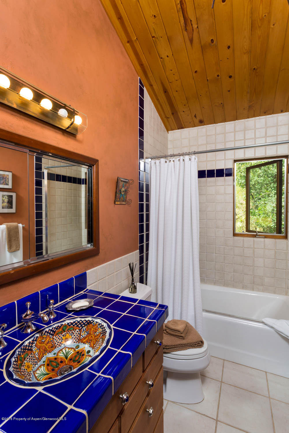 156 Sinclair Road Snowmass Village, CO 81615 - Photo 8 of 15 Guest Bathroom