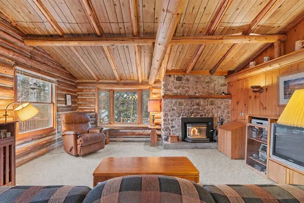 $259,900 | 14407 Parkway Road, Pound, WI 54161