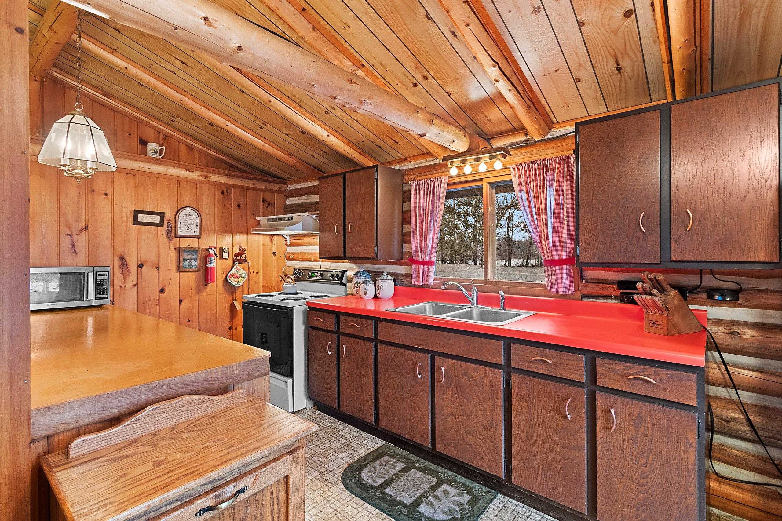 14407 Parkway Road Pound, WI 54161 - Photo 18 of 32