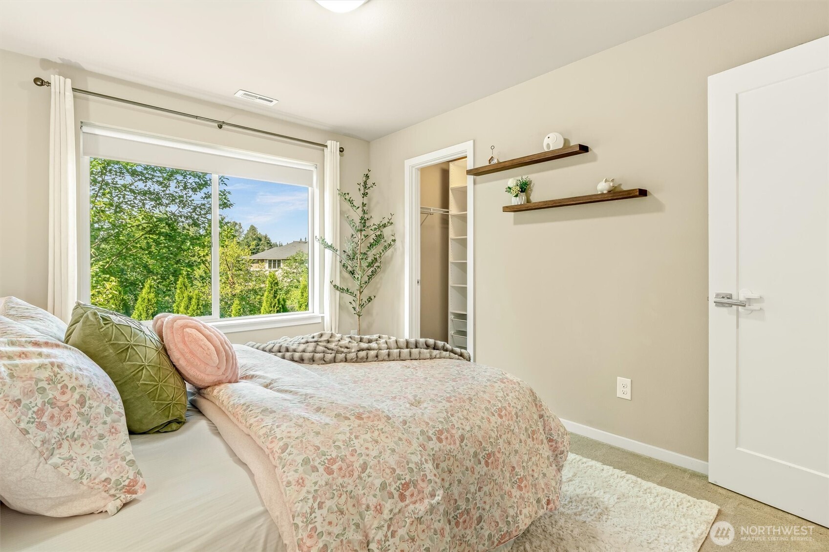 17021 38th Avenue Southeast Bothell, WA 98012 - Photo 29 of 40