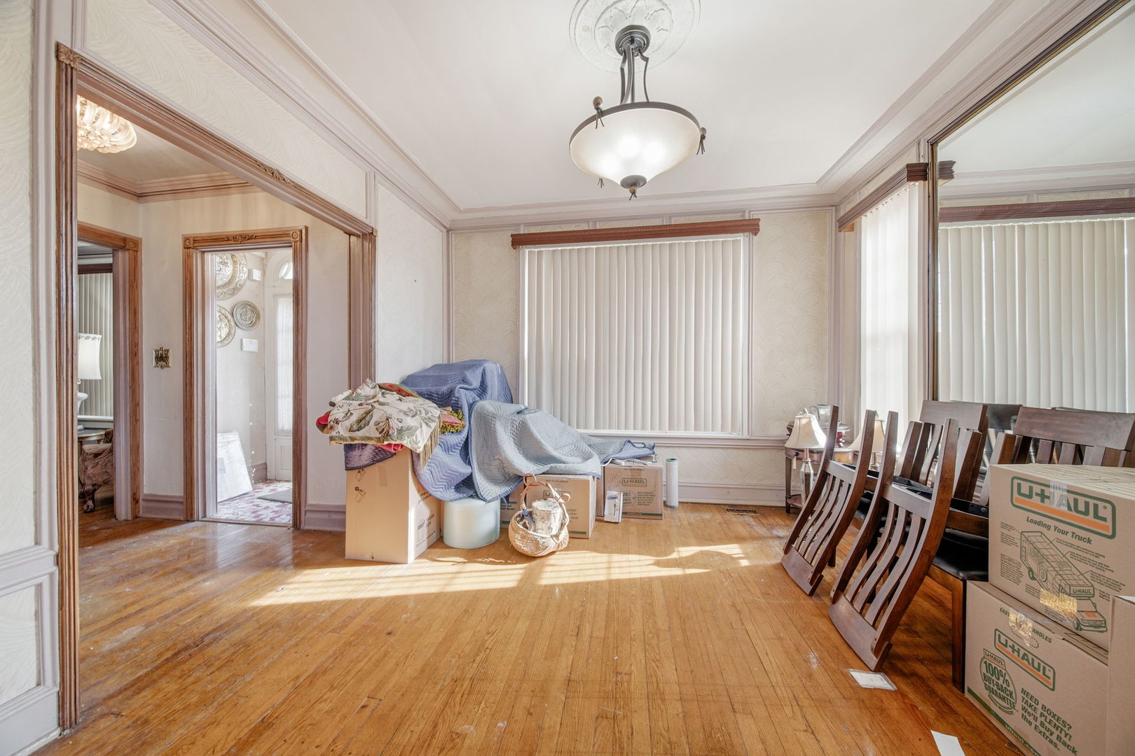 15 East 155th Street Harvey, IL 60426 - Photo 4 of 43