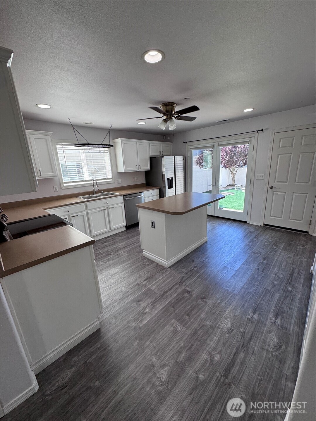 3091 Walker Road DuPont, WA 98327 - Photo 7 of 22 Gallery Image 7