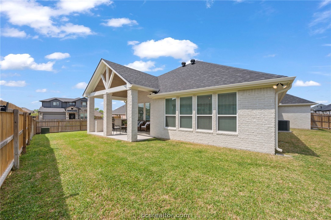 3500 Abingdon Cove Bryan, TX 77808 - Photo 19 of 23 a view of a yard in front of a house with a yard