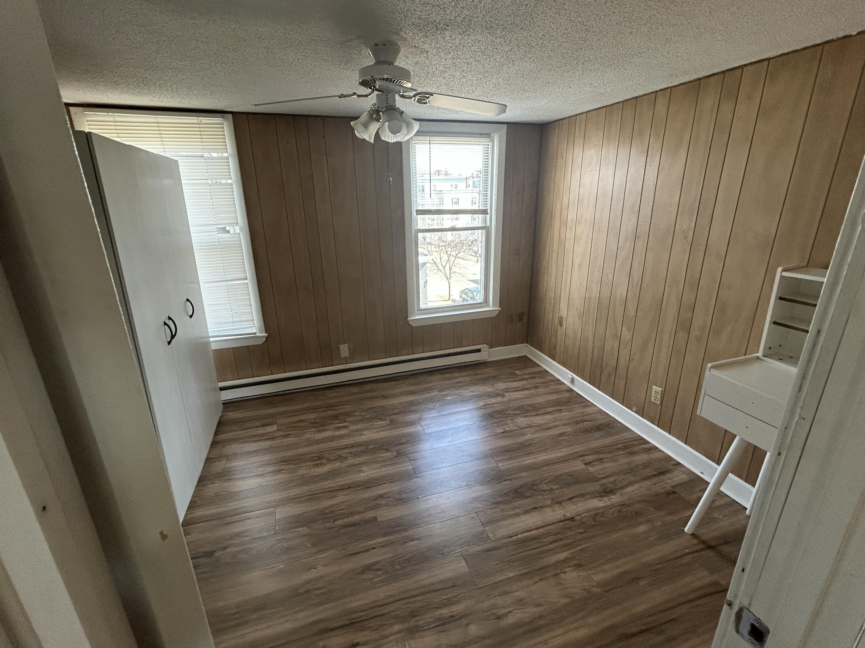 72 Walnut Street Lewiston, ME 04240 - Photo 11 of 13 IMG_1038_b7bb78a9-b6be-4d78-87bd-a3134c6