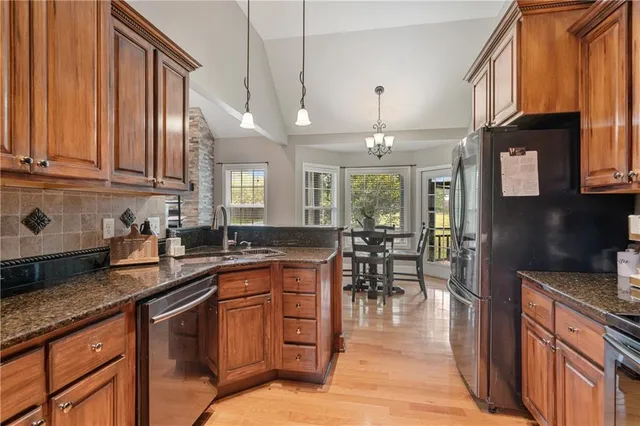 $389,900 | 166 Woodford Way Southeast, Calhoun, GA 30701