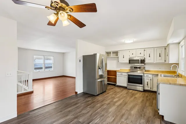 $317,000 | 413 Plum Street, Lake In The Hills, IL 60156