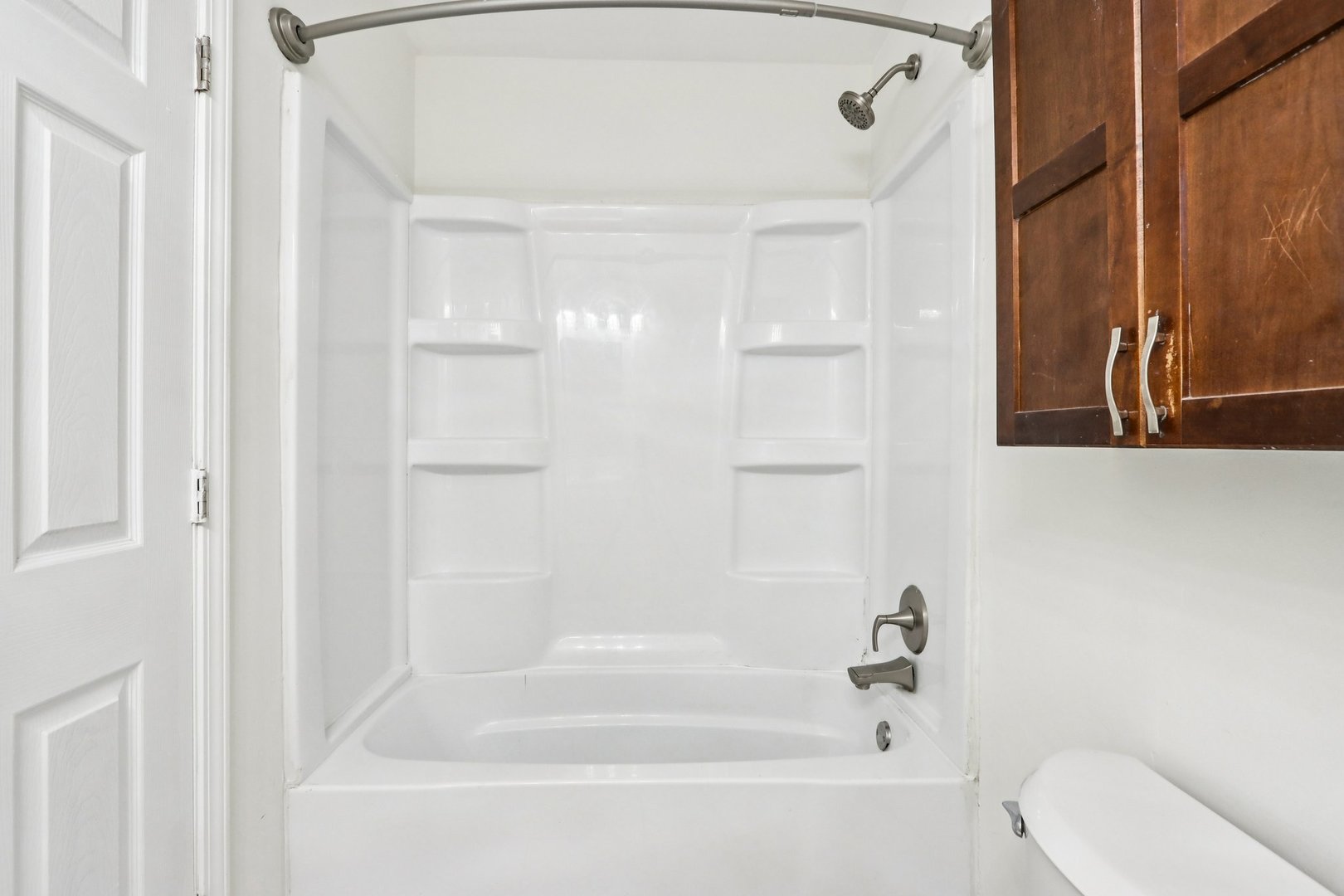 413 Plum Street Lake In The Hills, IL 60156 - Photo 26 of 42