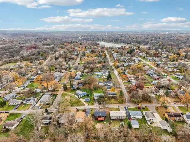 $317,000 | 413 Plum Street, Lake In The Hills, IL 60156