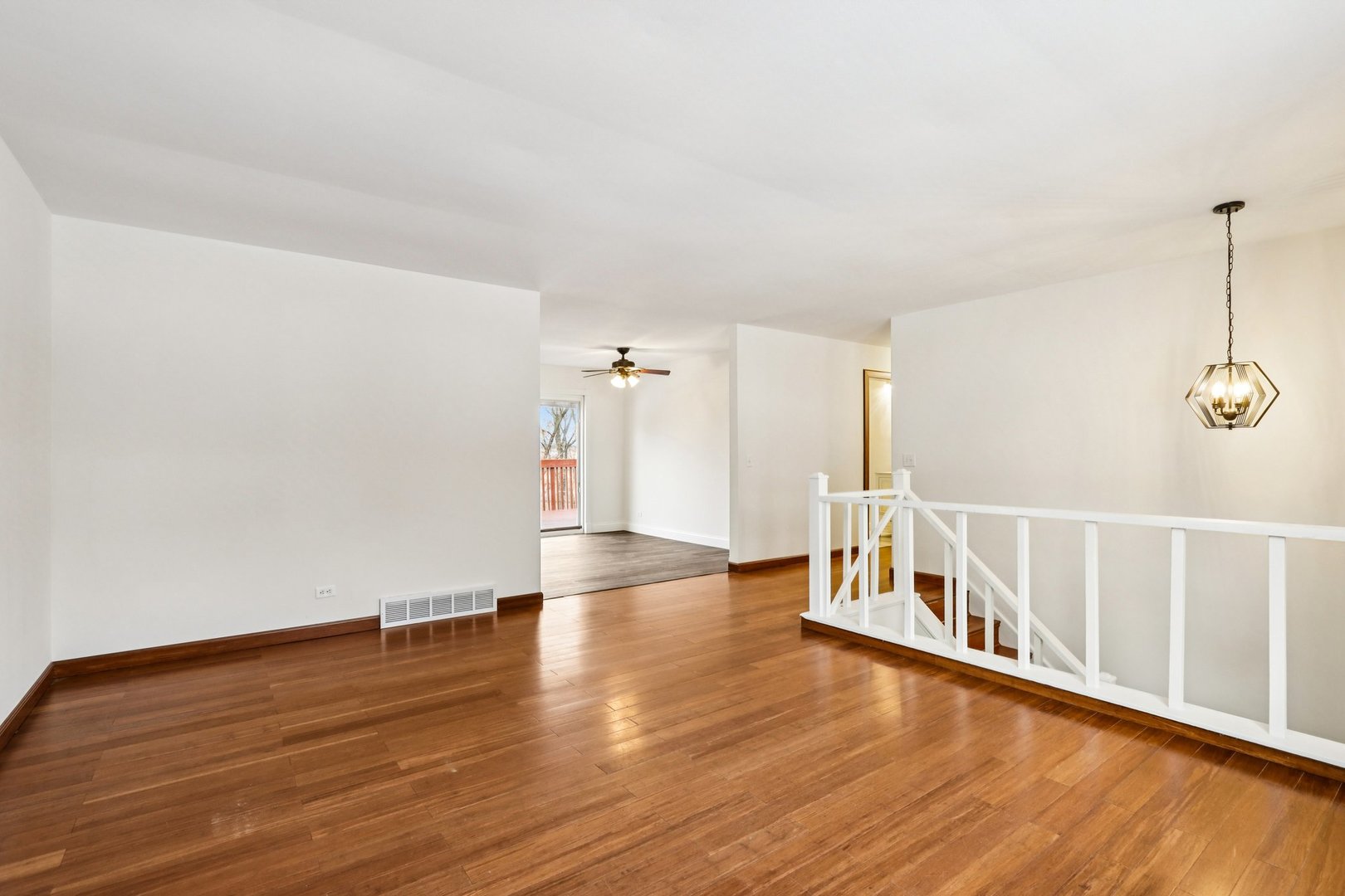 413 Plum Street Lake In The Hills, IL 60156 - Photo 10 of 42