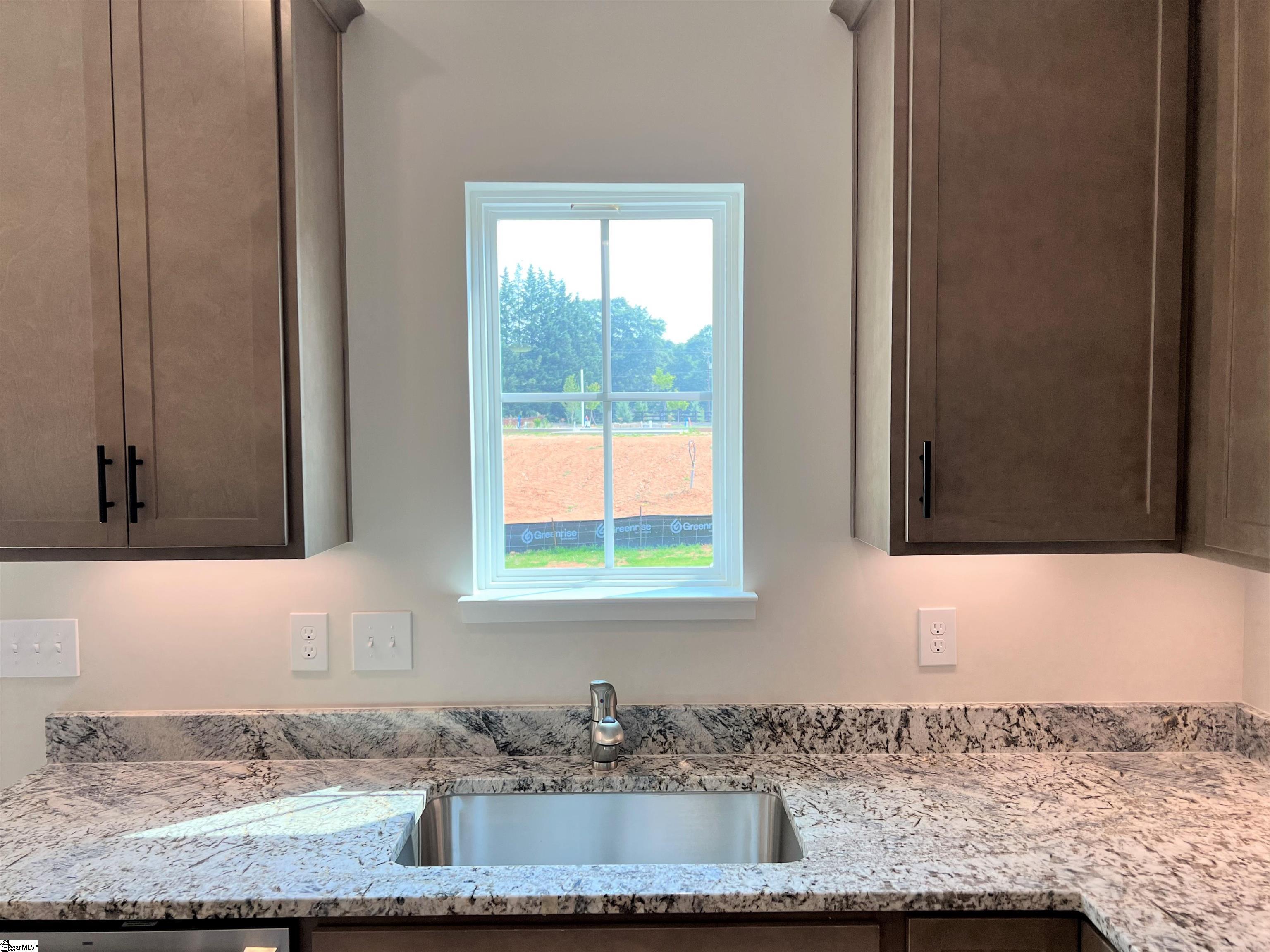 114 Callen Drive Greenville, SC 29607 - Photo 8 of 20