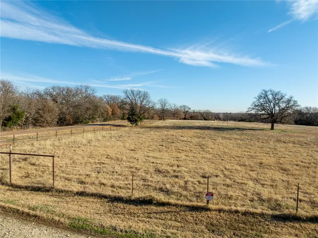 $769,000 | 5600 County Road 304, Grandview, TX 76050