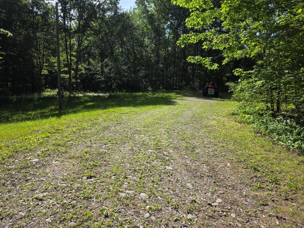127 Hanscom Road Benton, ME 04901 - Photo 9 of 9 Driveway