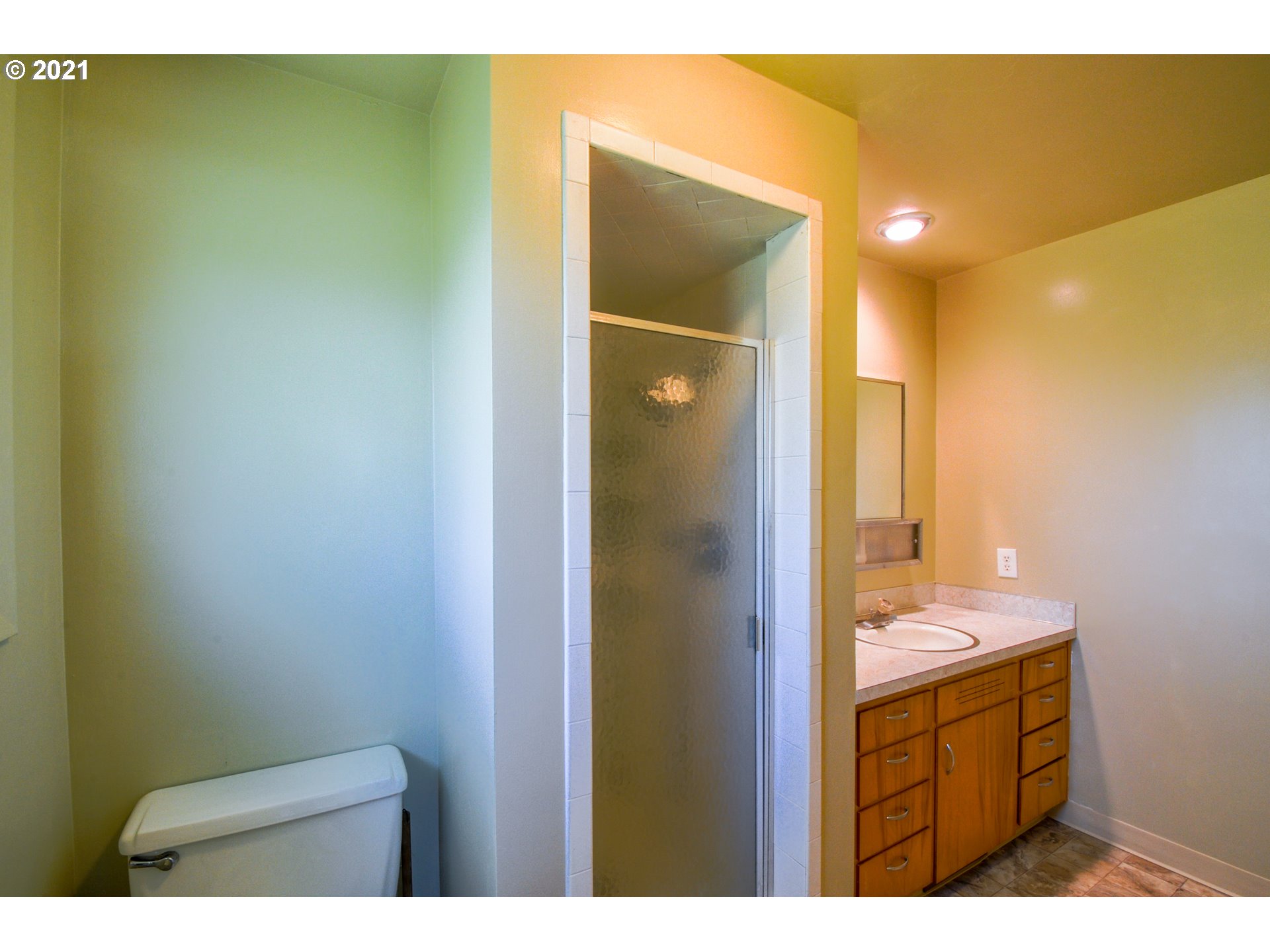 33821 Brewster Road Lebanon, OR 97355 - Photo 24 of 25 Gallery Image 24