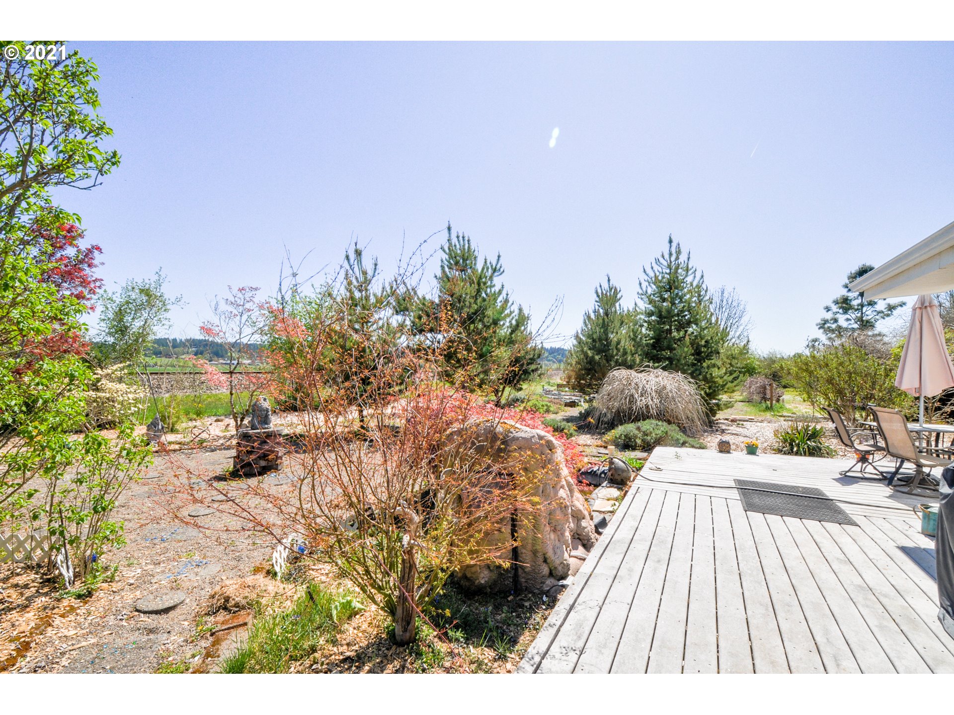 33821 Brewster Road Lebanon, OR 97355 - Photo 9 of 25 Gallery Image 9