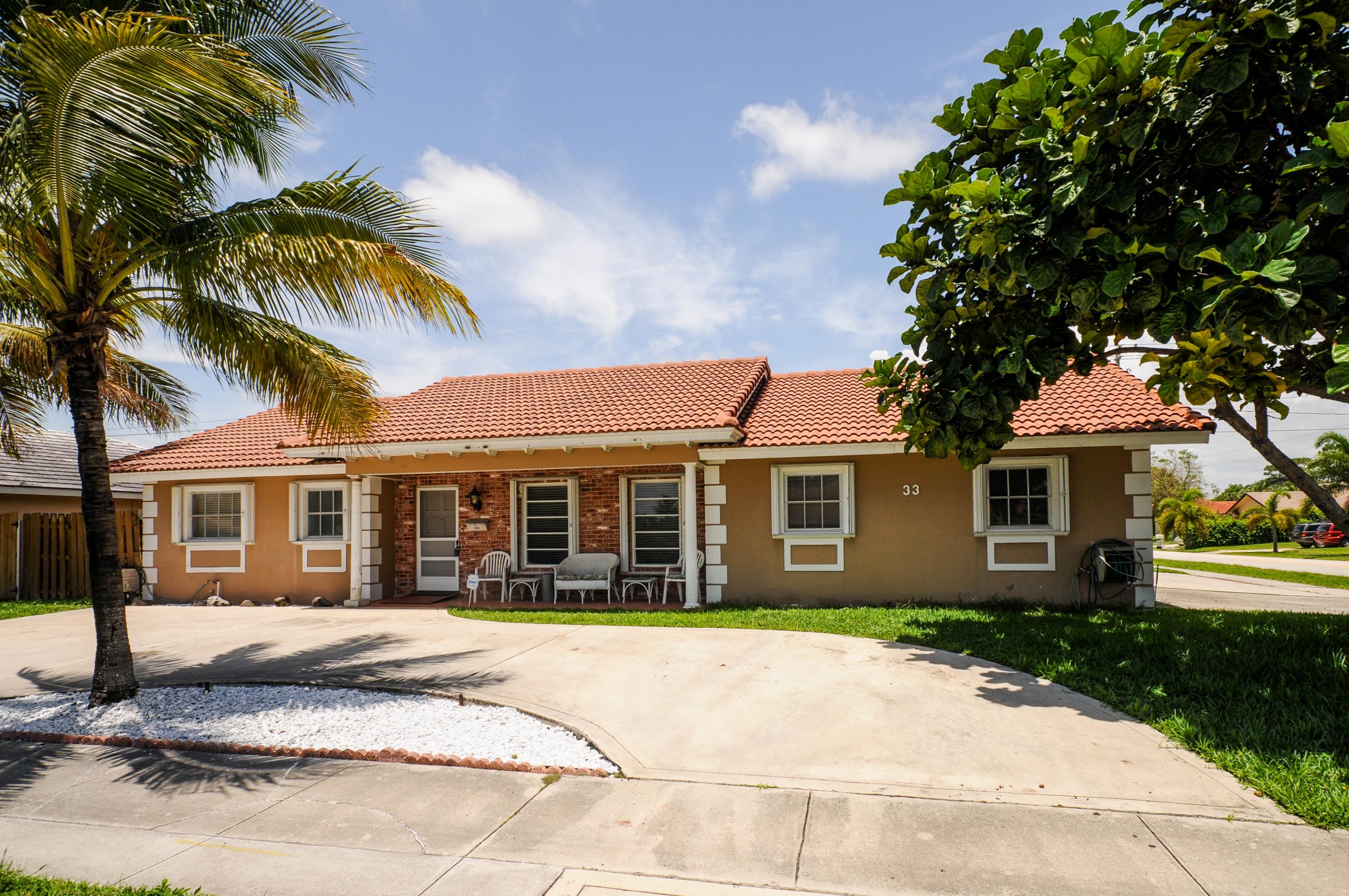 33 Southwest 12th Avenue Boca Raton, FL 33486 - Photo 1 of 25 Front