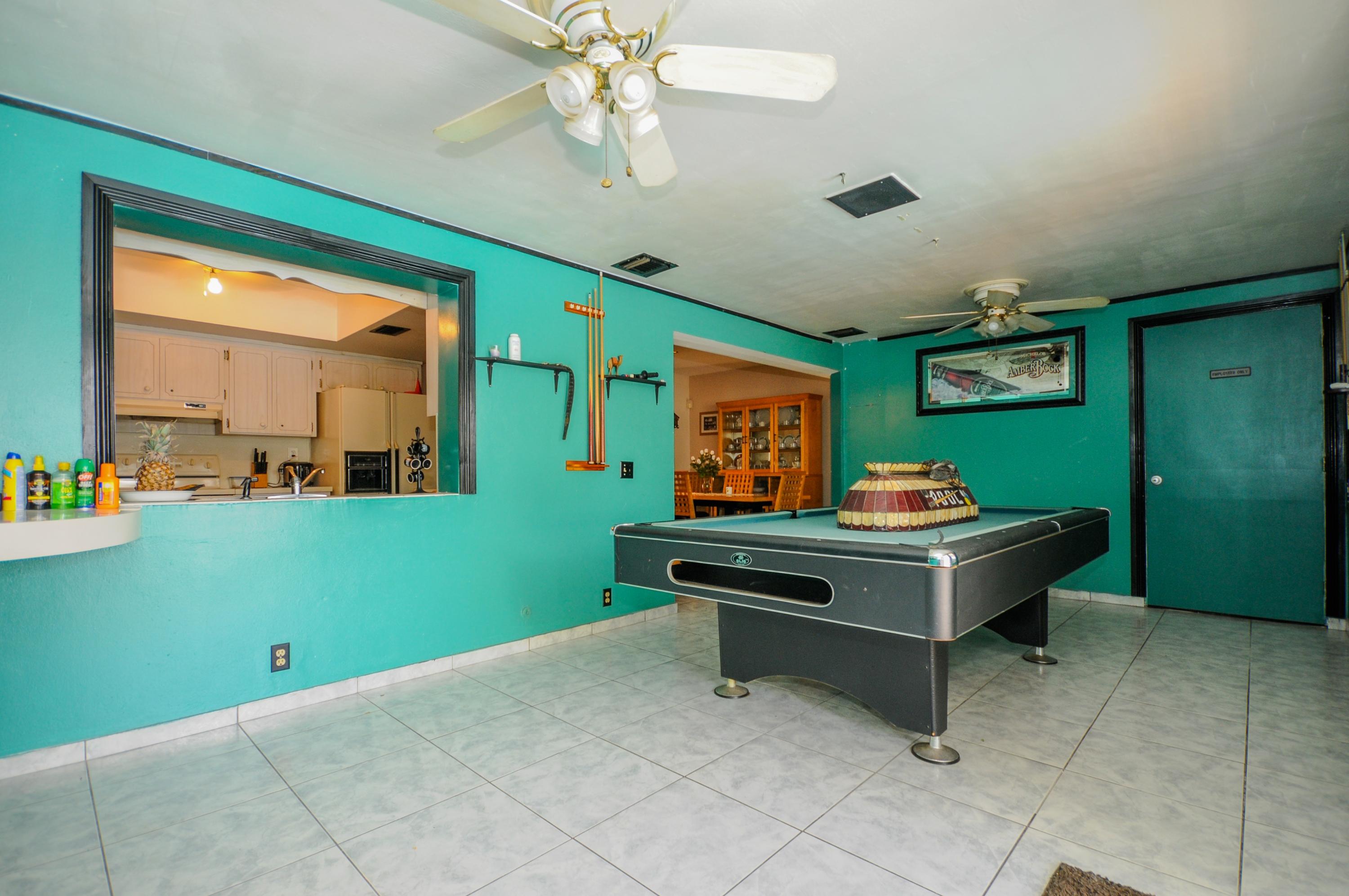 33 Southwest 12th Avenue Boca Raton, FL 33486 - Photo 25 of 25 Large Florida Room