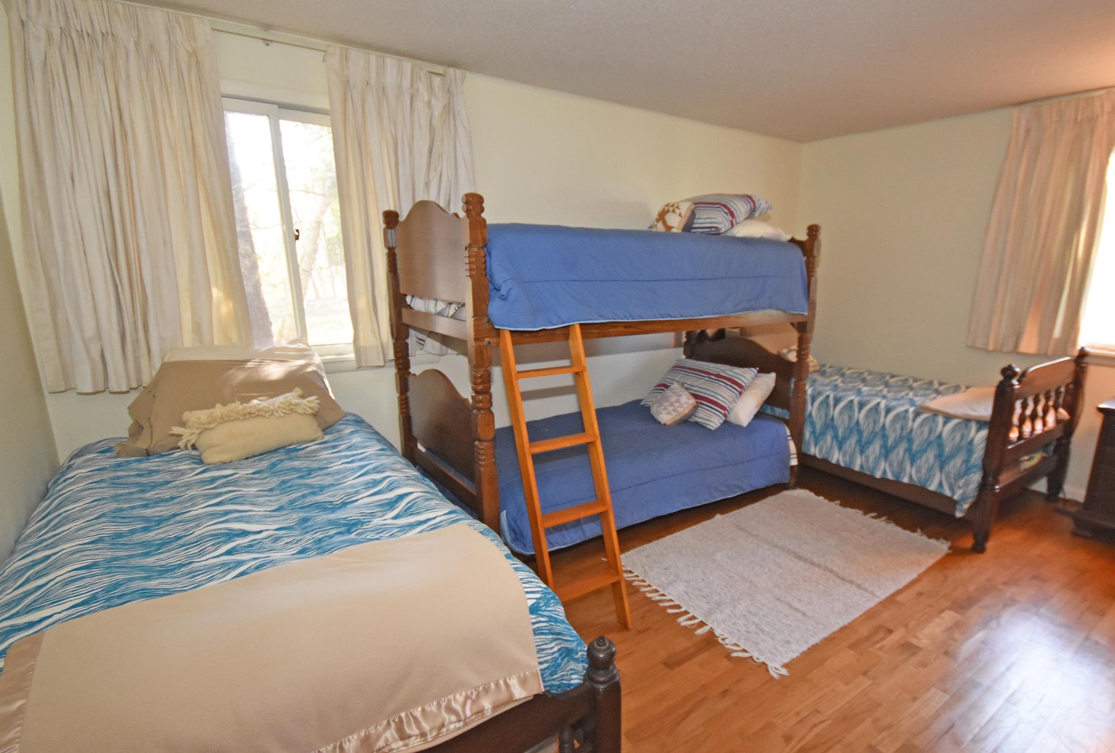 7212 South Dunns Farm Road Maple City, MI 49664 - Photo 30 of 40 1921407-22db32e7-93c9-4c28-9fd0-4eab8f341234.JPG