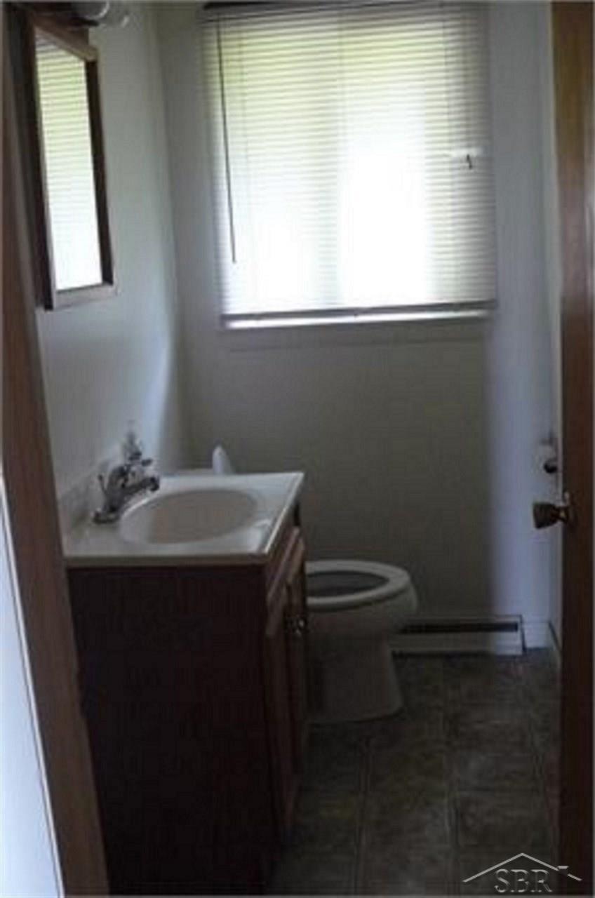 7453 Midland Road Freeland, MI 48623 - Photo 4 of 9