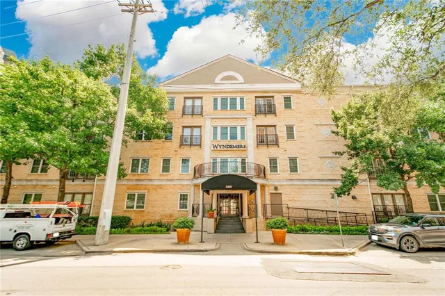 $1,750 | 3400 Welborn Street, Unit 306, Dallas, TX 75219