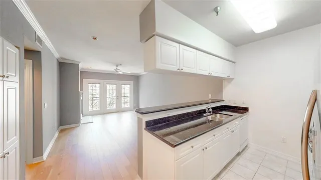 $1,750 | 3400 Welborn Street, Unit 306, Dallas, TX 75219