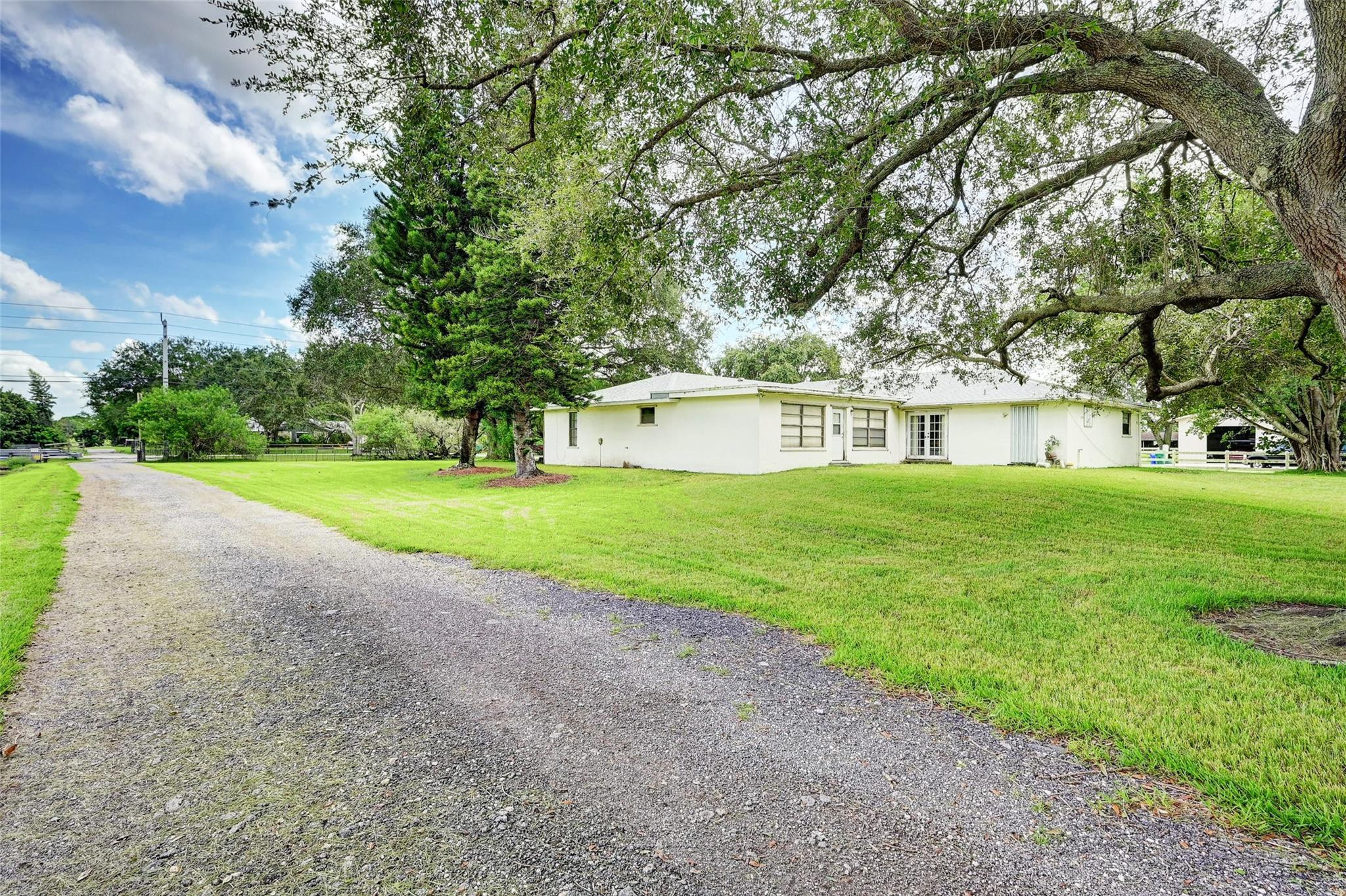 6921 Southwest 178th Avenue Southwest Ranches, FL 33331 - Photo 8 of 48 Photo 8