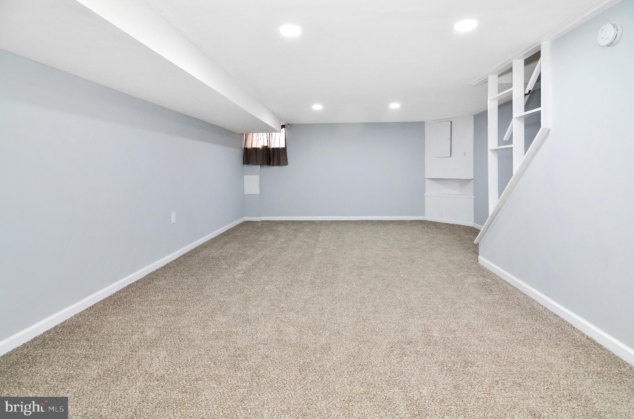 2009 Inverton Road Baltimore, MD 21222 - Photo 15 of 23