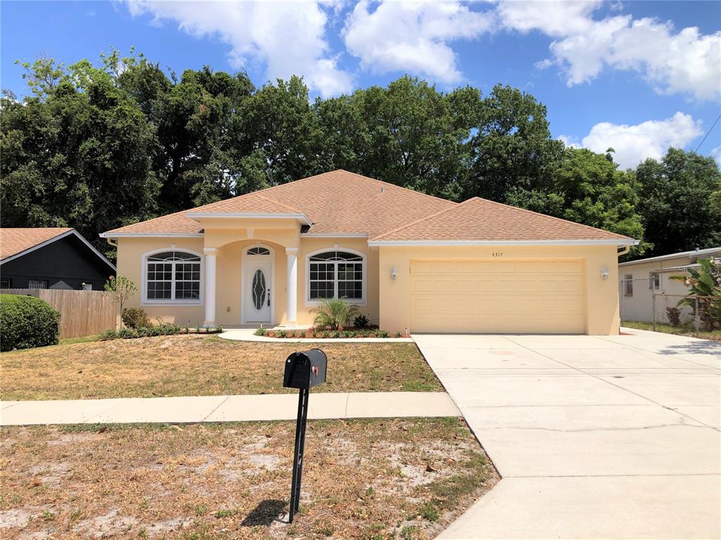4317 West Arch Street Tampa, FL 33607 - Photo 1 of 1 Front View of the Home
