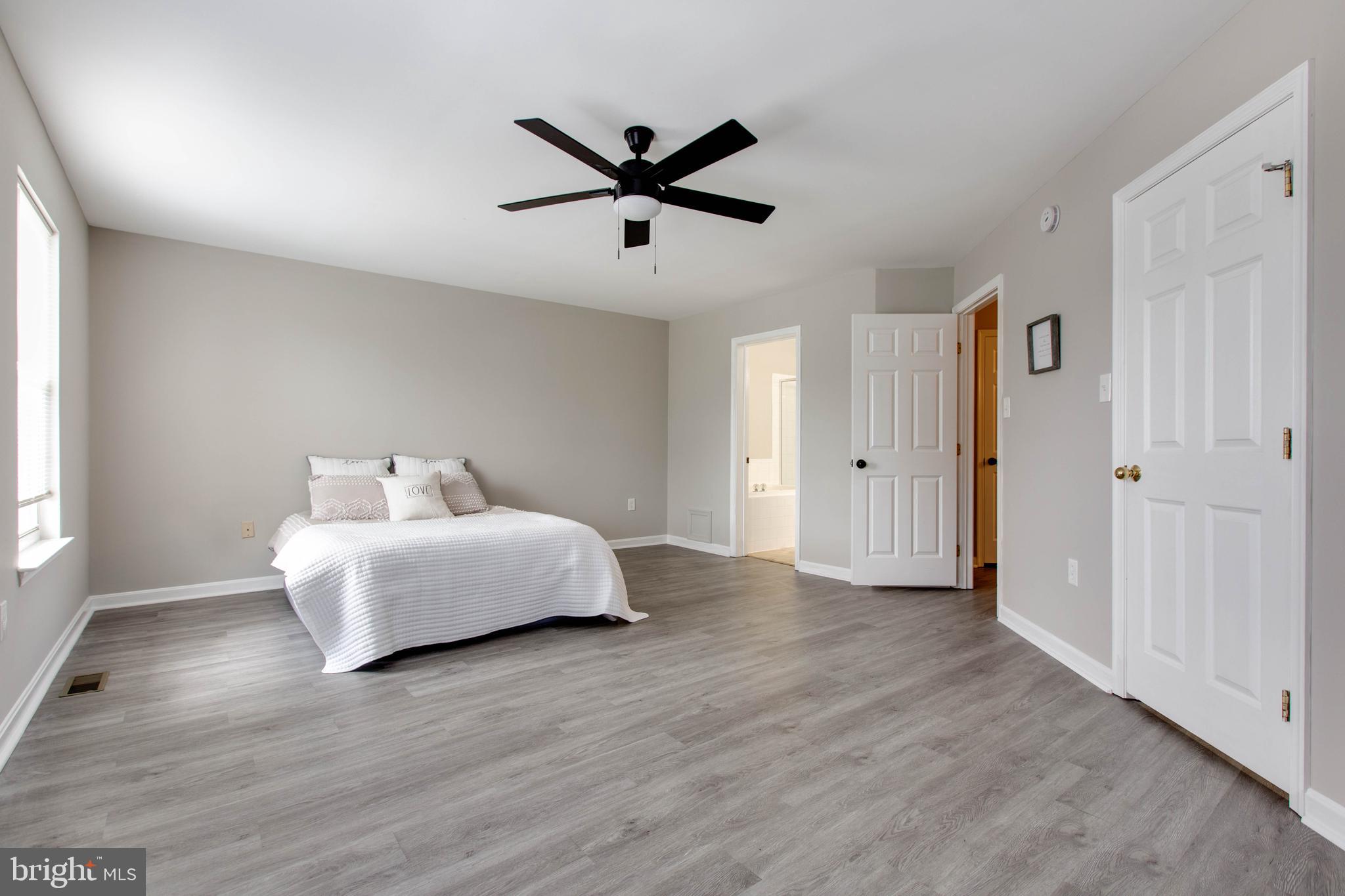 306 Roff Point Drive Odenton, MD 21113 - Photo 21 of 27 Primary Bedroom